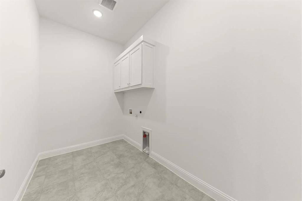 Mesquite, TX 75126,9320 Blooming Ivy Drive