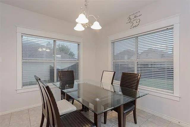 Denton, TX 76210,2713 Clubhouse Drive