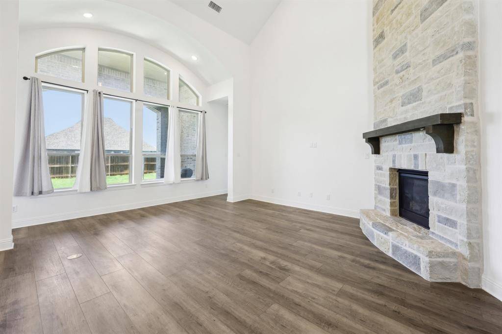 Aubrey, TX 76227,4101 Hawthorn Drive