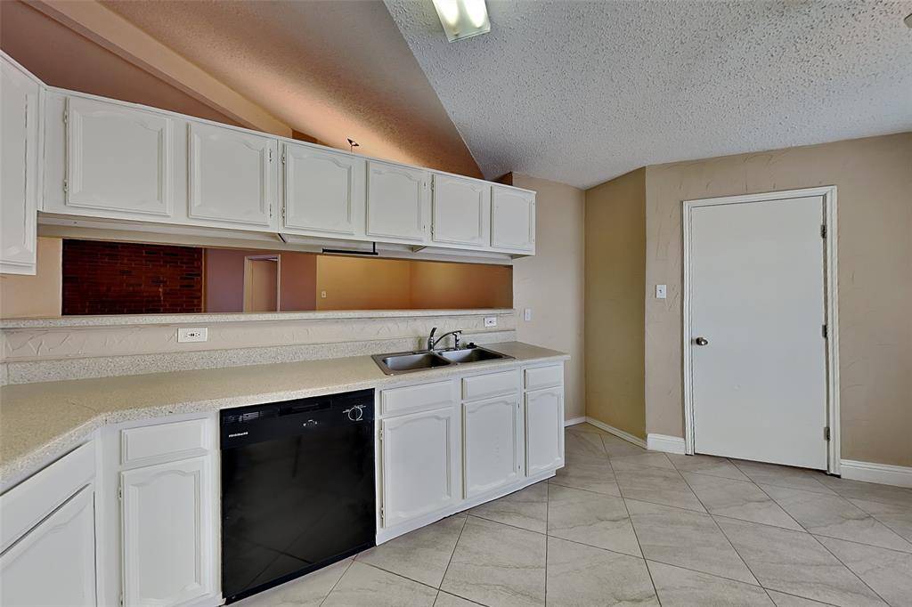 Plano, TX 75025,805 Sandhurst Drive