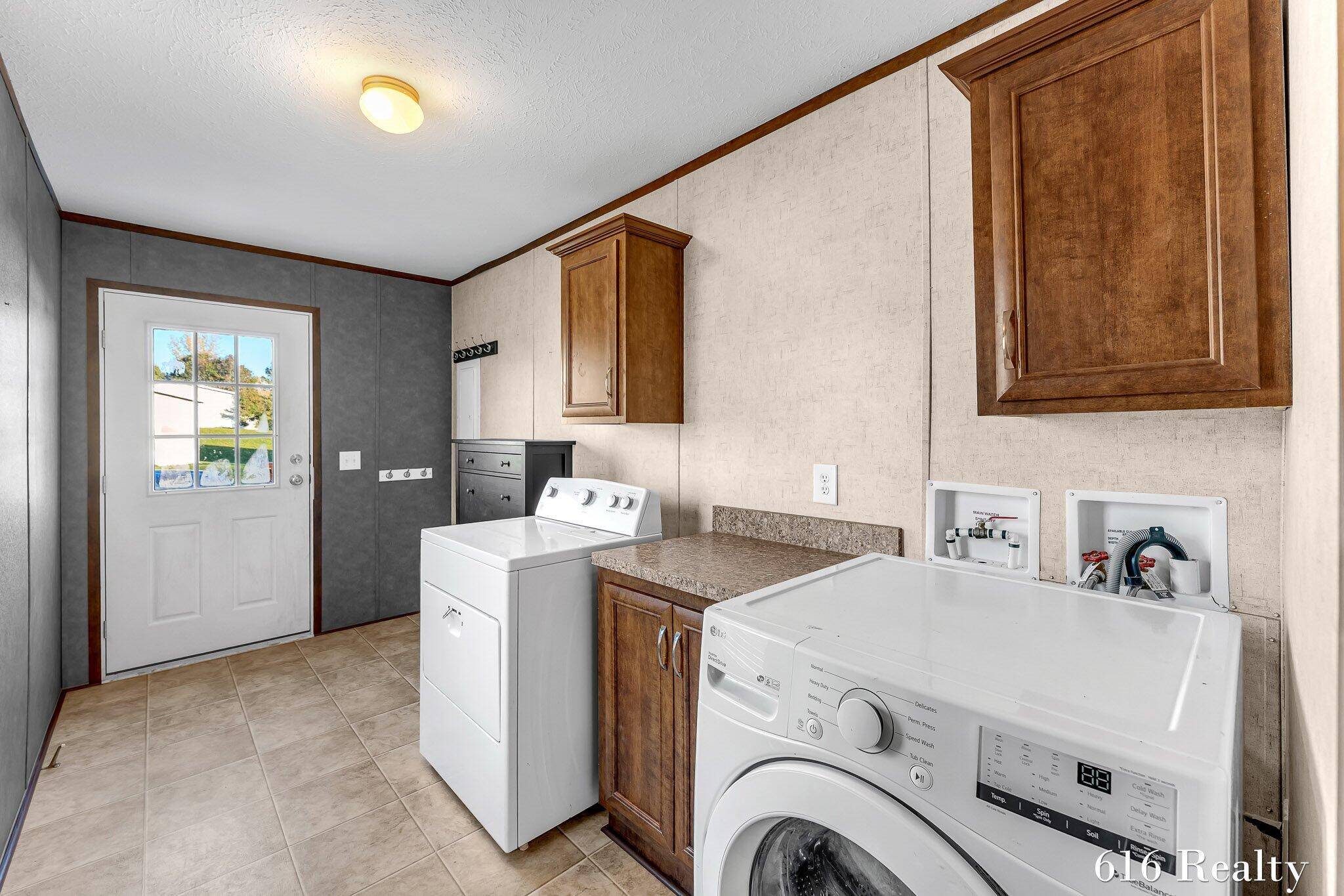 Belmont, MI 49306,1412 Red Oak LN NE