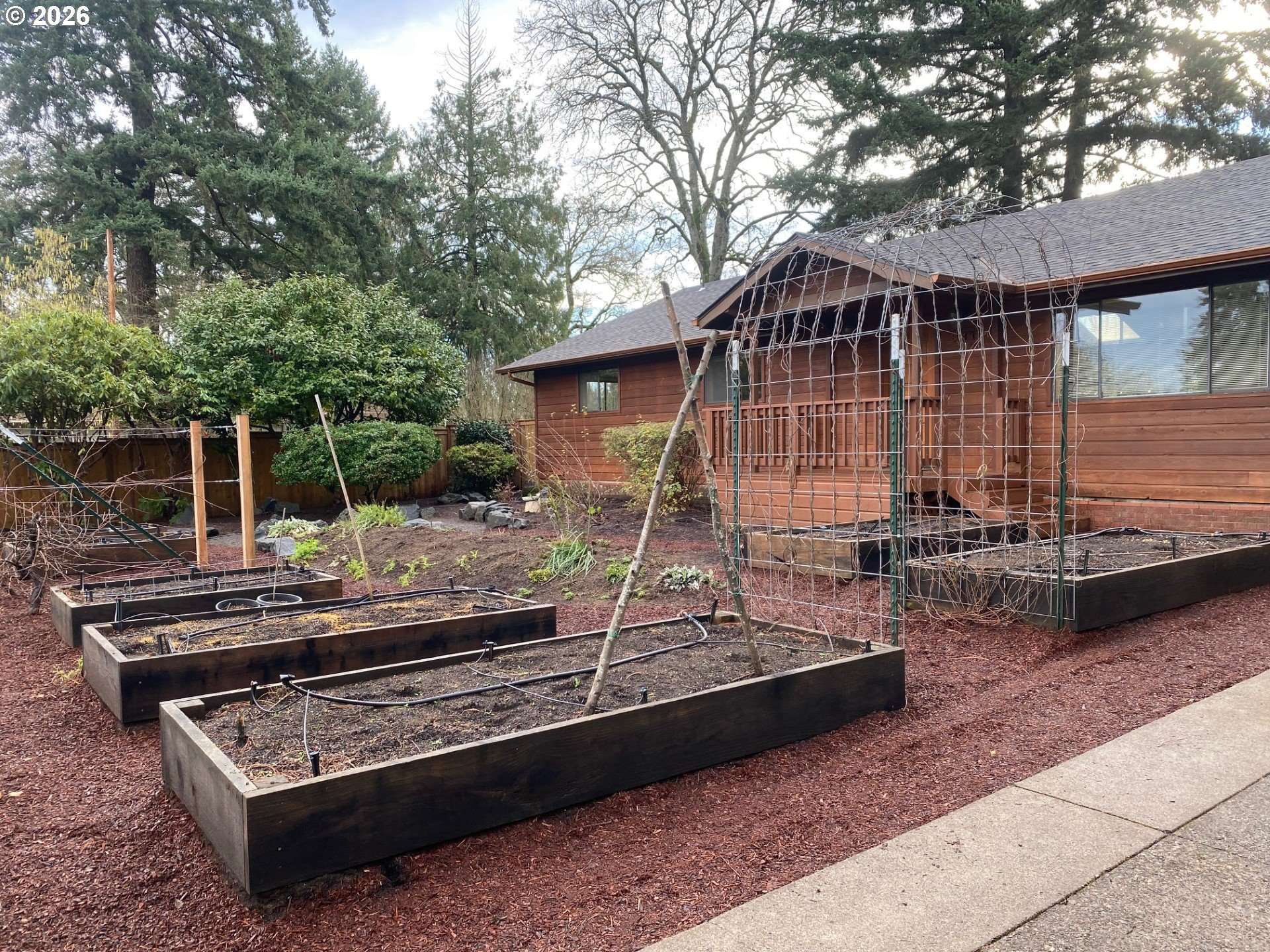 Eugene, OR 97402,3248 W 15th