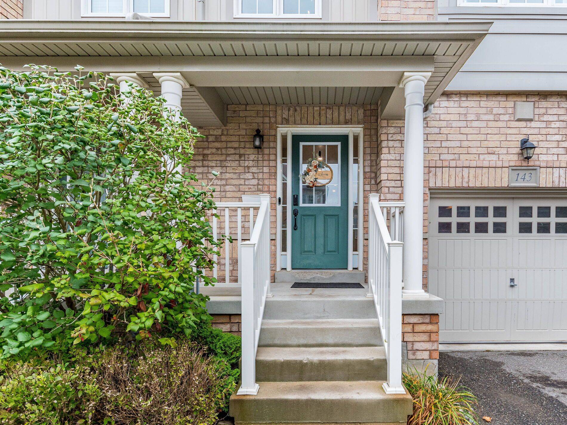 Guelph, ON N1L 0H5,1035 Victoria RD S ## 143