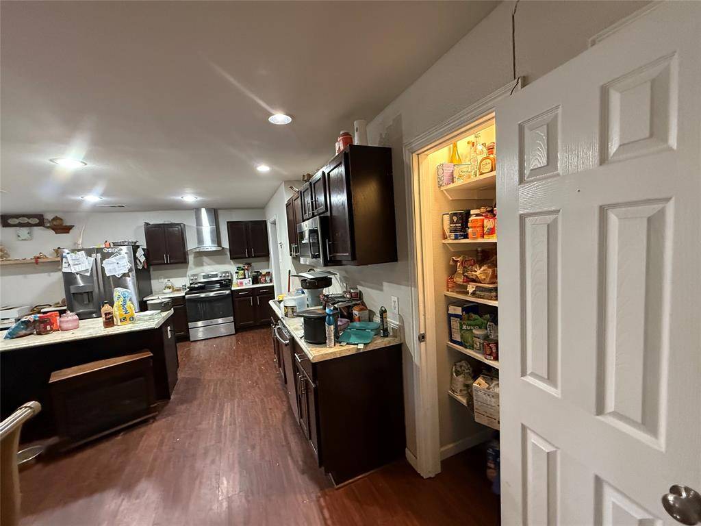 Mesquite, TX 75150,2721 Westview Drive