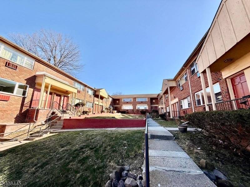 Irvington Twp., NJ 07111,916 Stuyvesant Ave #G1