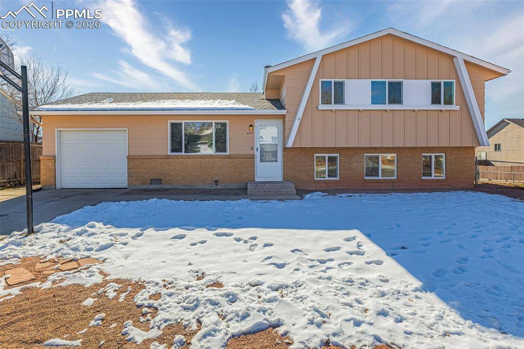 Colorado Springs, CO 80916,4527 Frost DR
