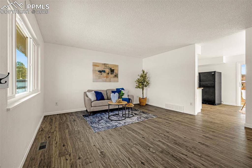 Colorado Springs, CO 80916,4527 Frost DR