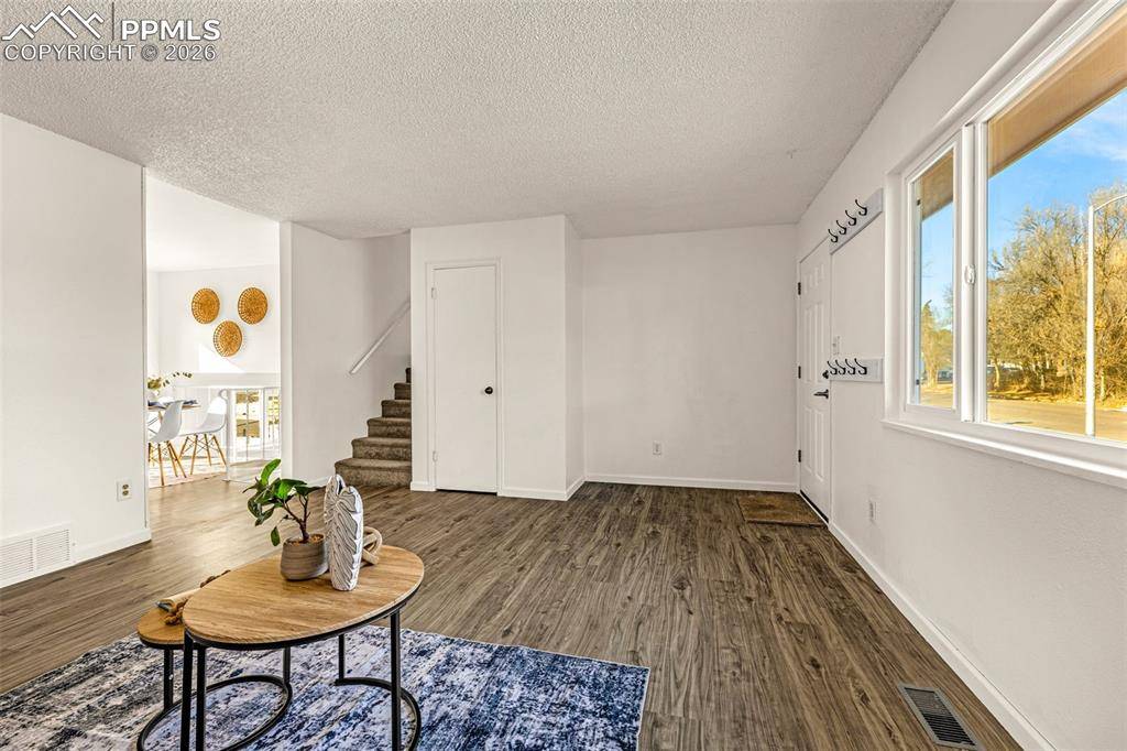 Colorado Springs, CO 80916,4527 Frost DR