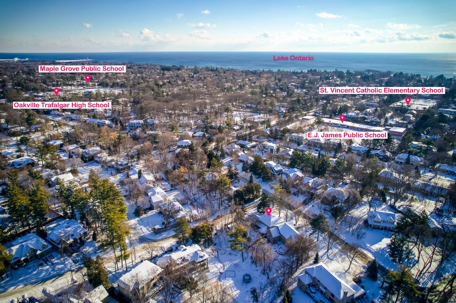 Oakville, ON L6V 4N1,427 CAIRNCROFT RD