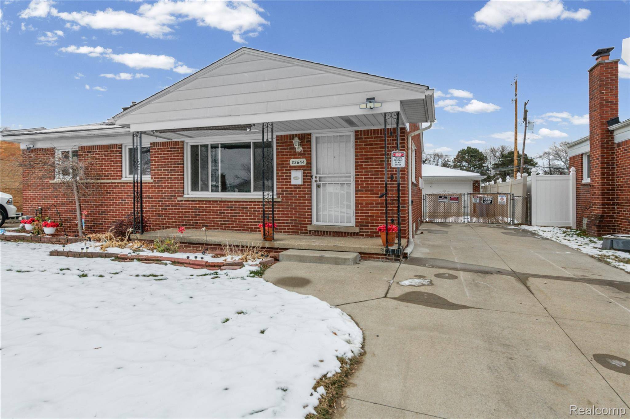 Warren, MI 48091,22644 Hill ST