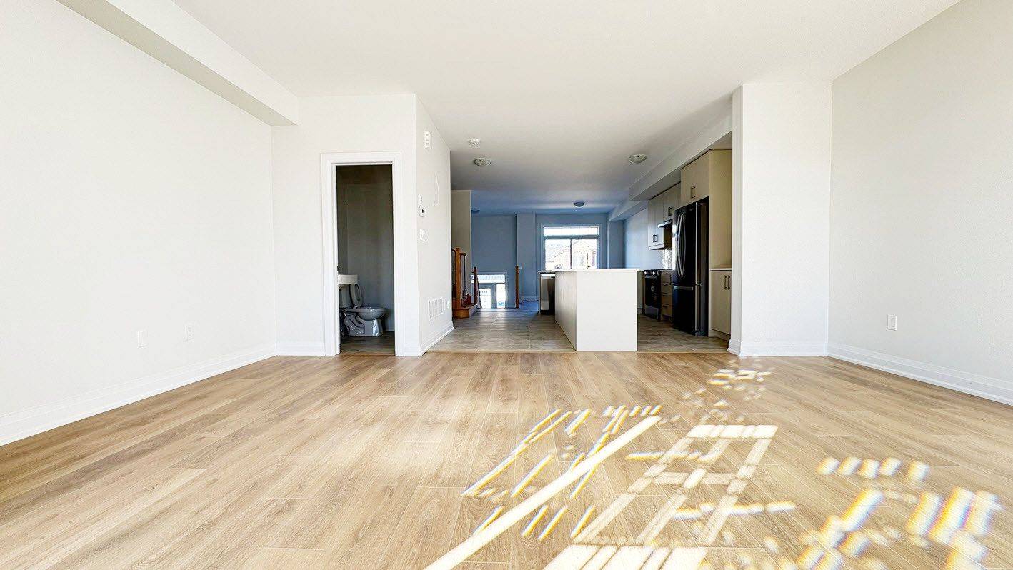 Richmond Hill, ON L4E 2Y9,169 Seguin ST