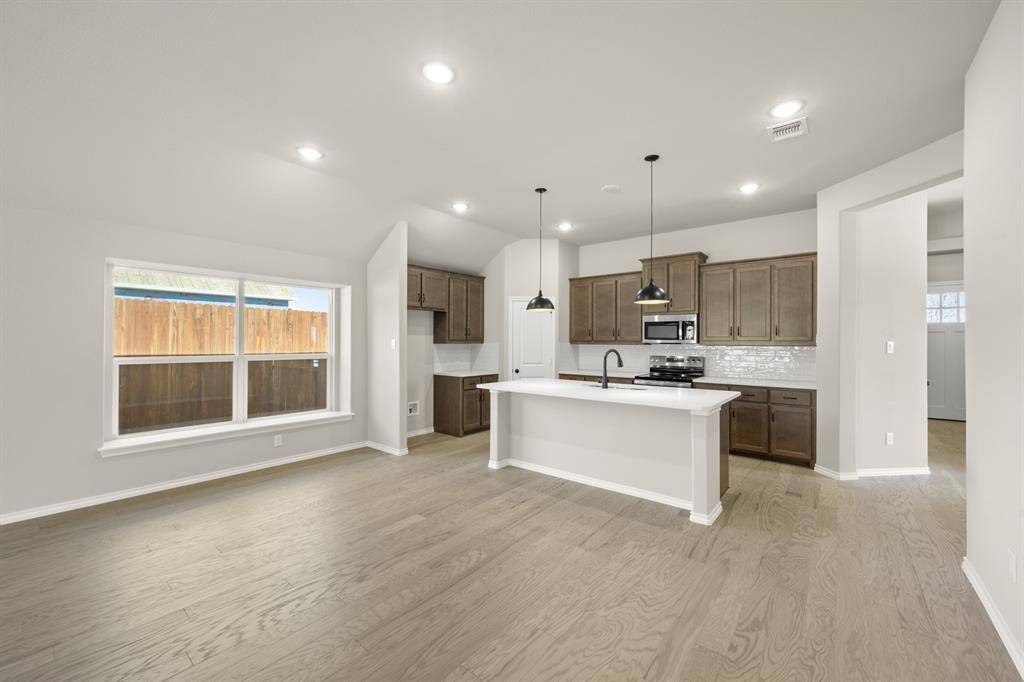 Weatherford, TX 76087,541 Waterford Park Boulevard