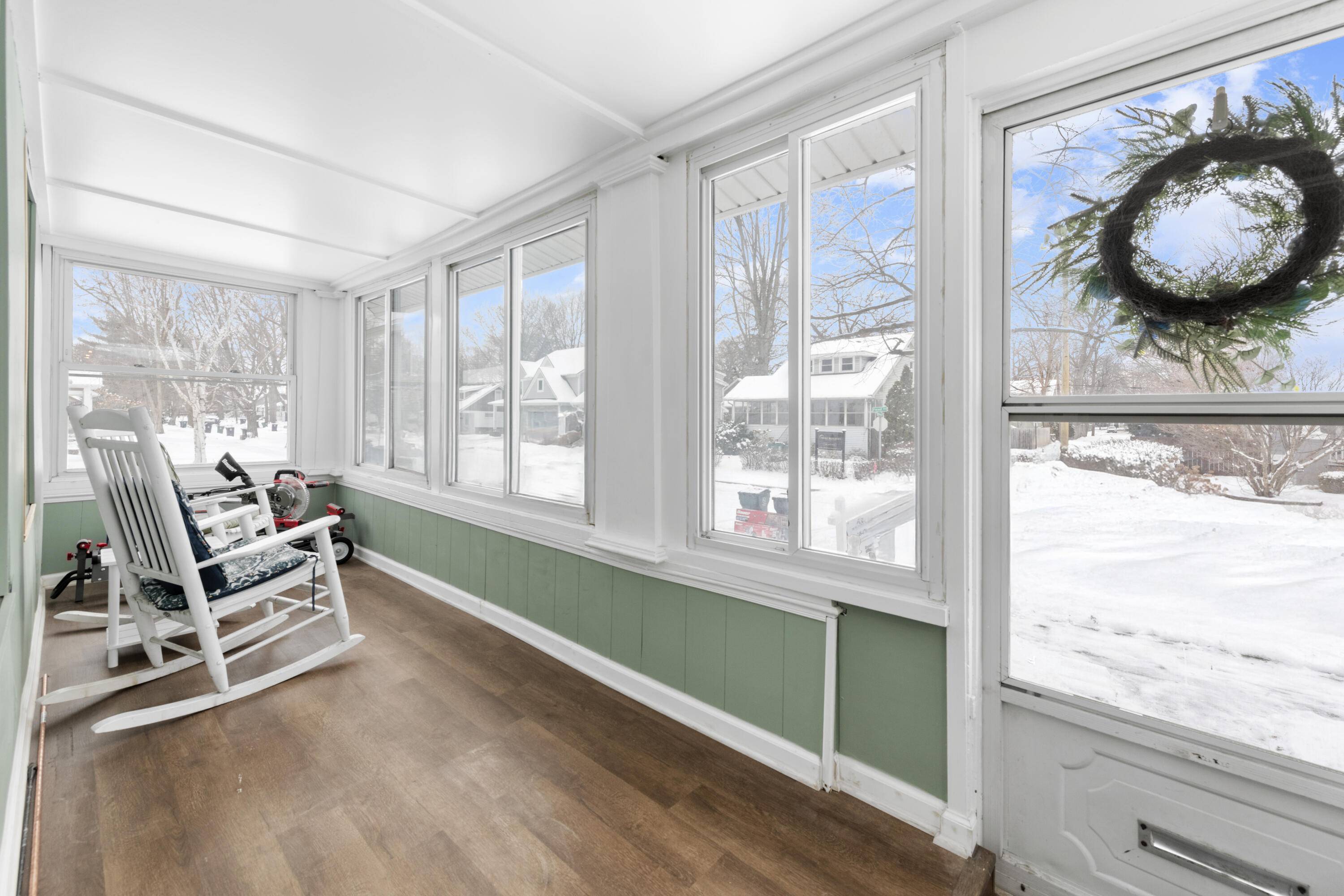 Royal Oak, MI 48067,700 Forest AVE