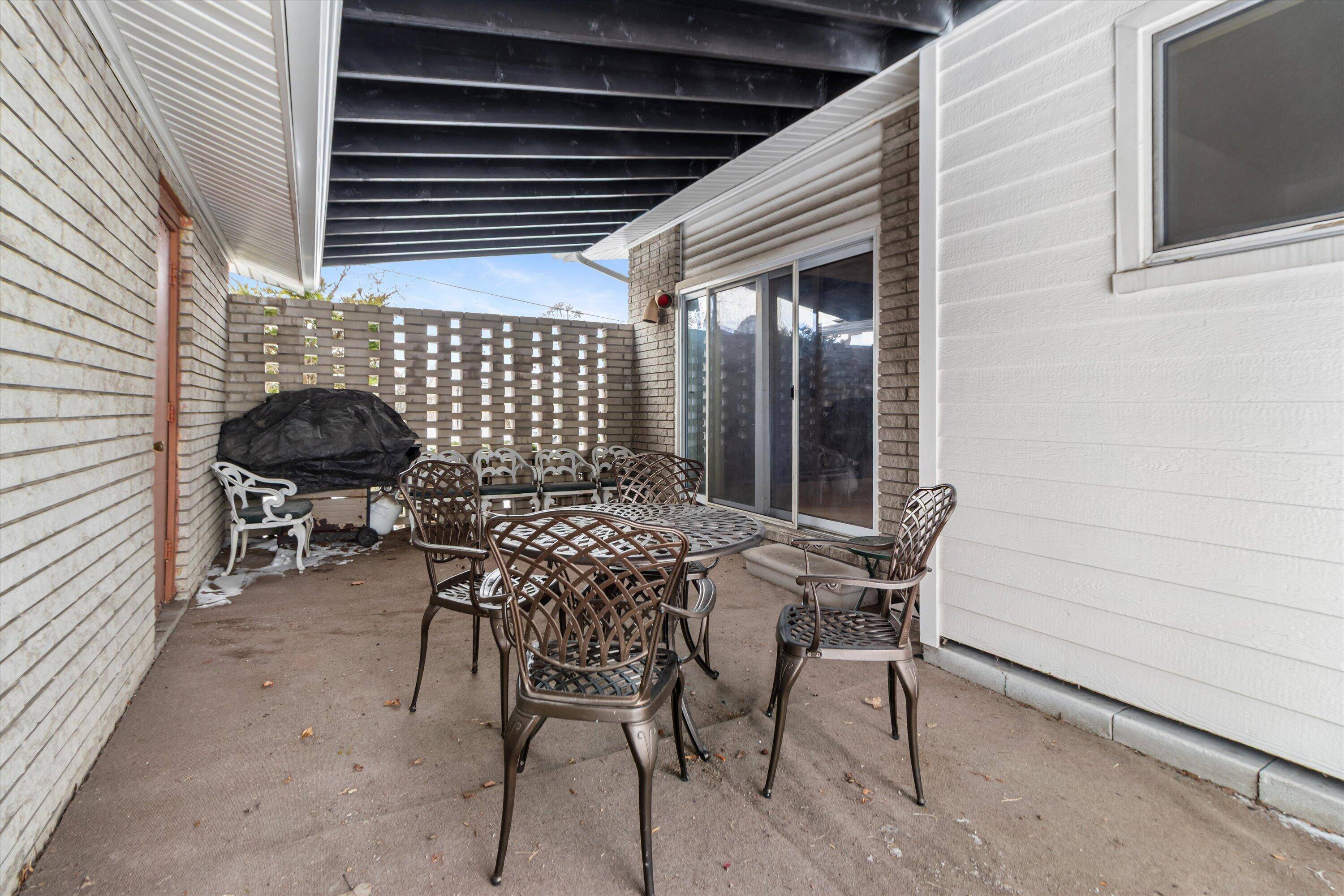 Oak Park, MI 48237,10431 Oneida BLVD