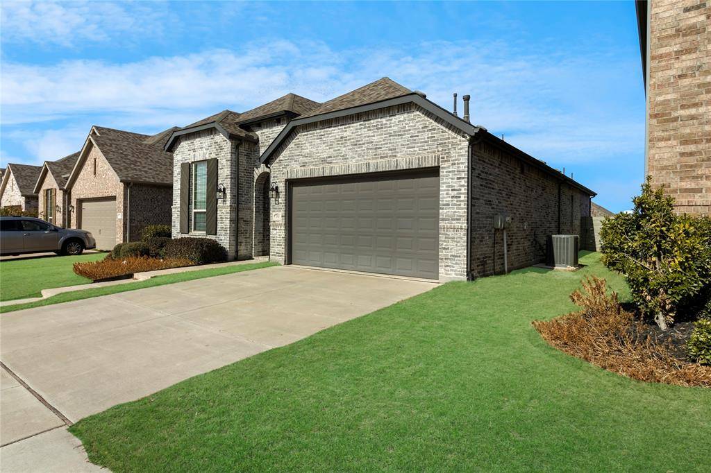 Argyle, TX 76226,1916 Quail Lane