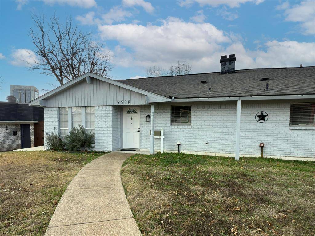 Dallas, TX 75240,7528 Thistle Lane
