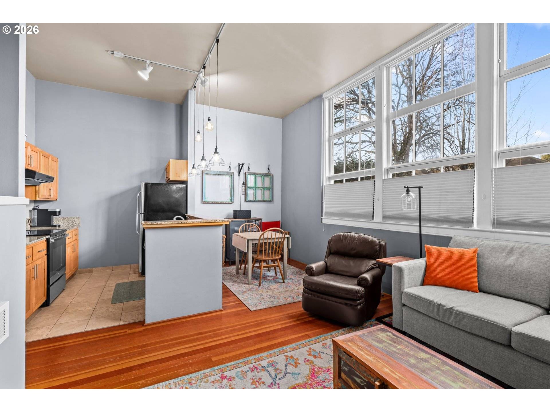 Eugene, OR 97402,650 W 12TH AVE