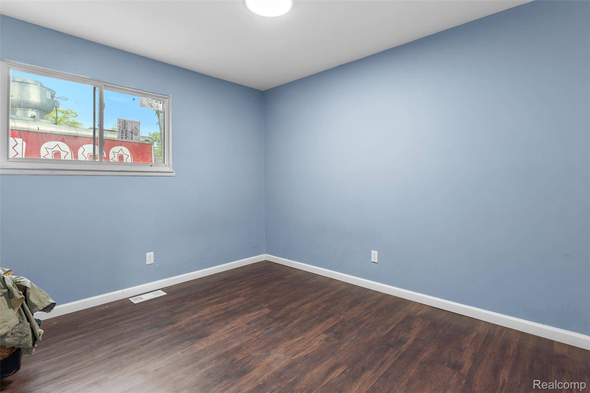 Detroit, MI 48221,20038 Santa Rosa DR