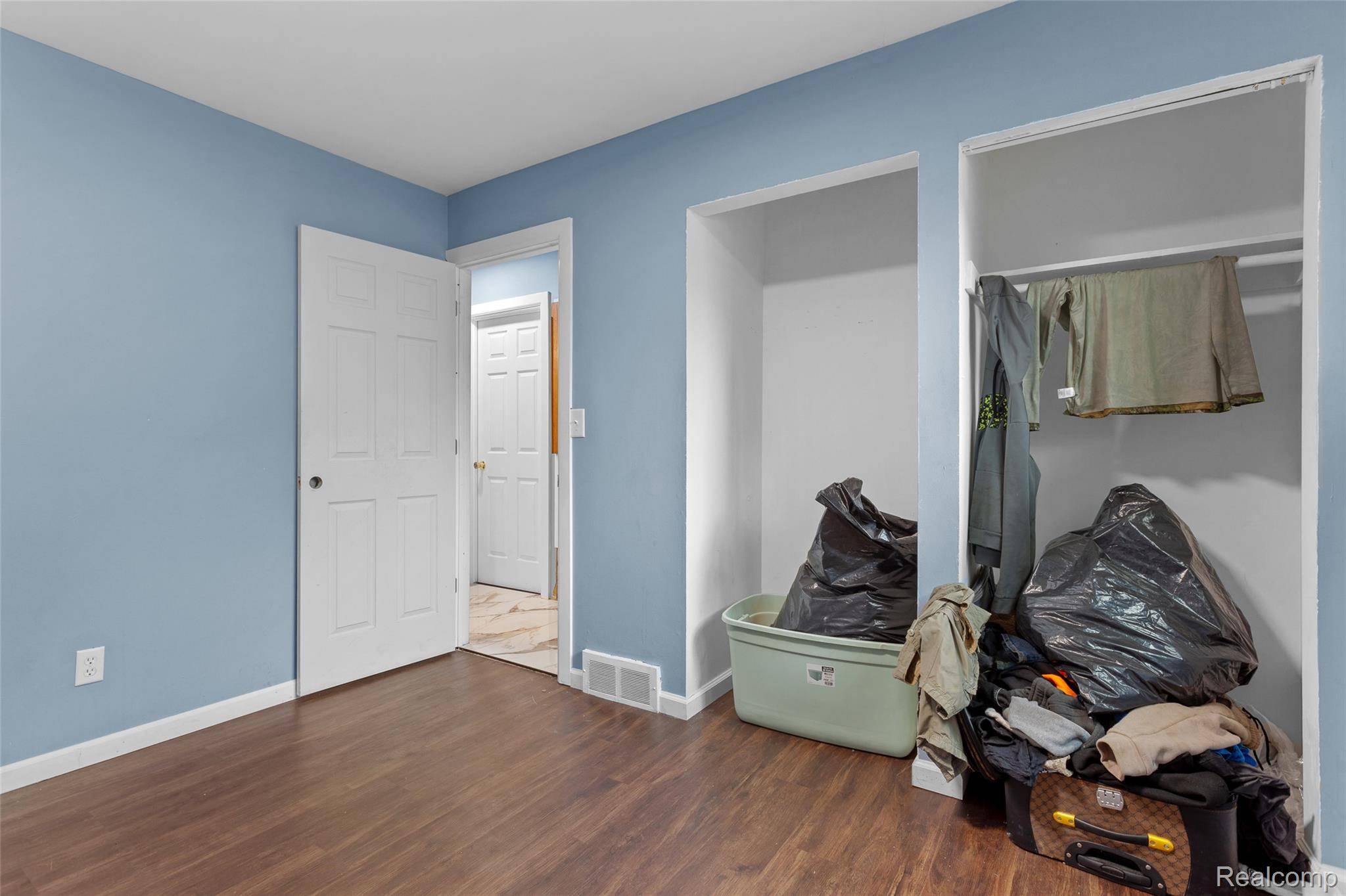 Detroit, MI 48221,20038 Santa Rosa DR