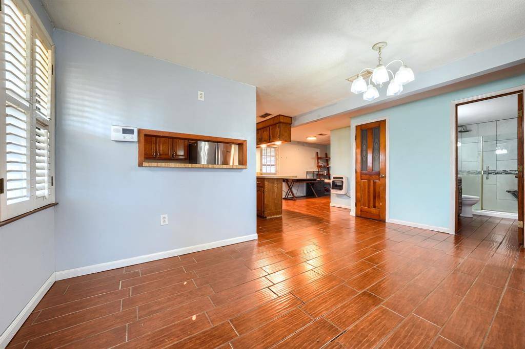 Commerce, TX 75428,2112 Mangum Street