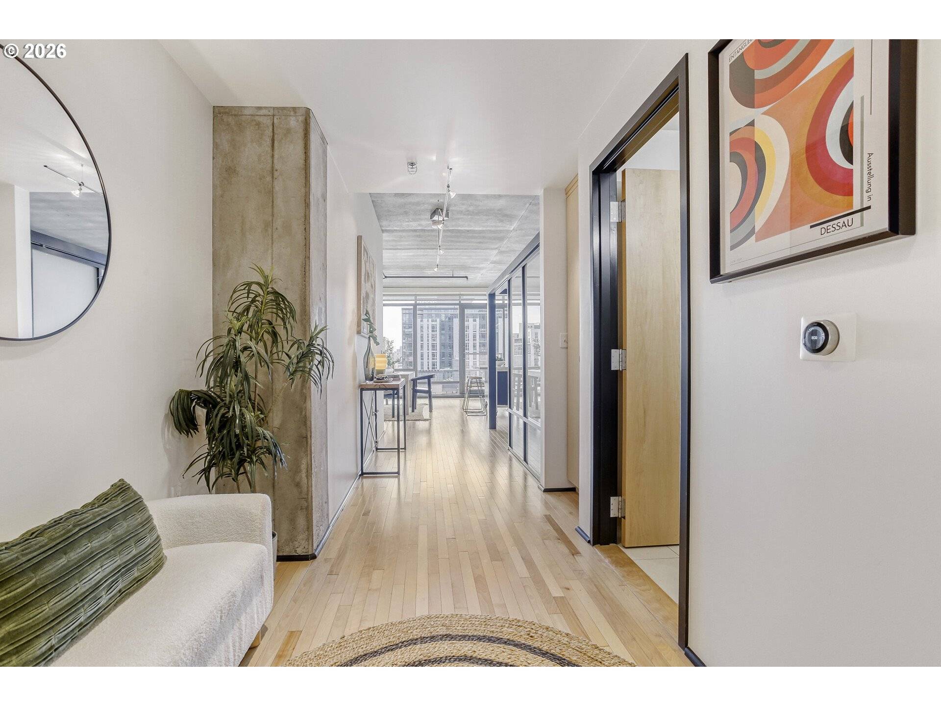 Portland, OR 97209,1410 NW KEARNEY ST #909