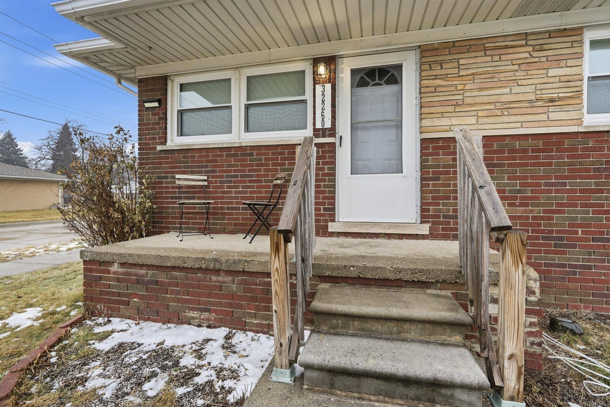 Warren, MI 48093,32260 Linderman AVE