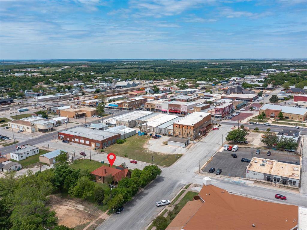 Bowie, TX 76230,200 E Tarrant Street