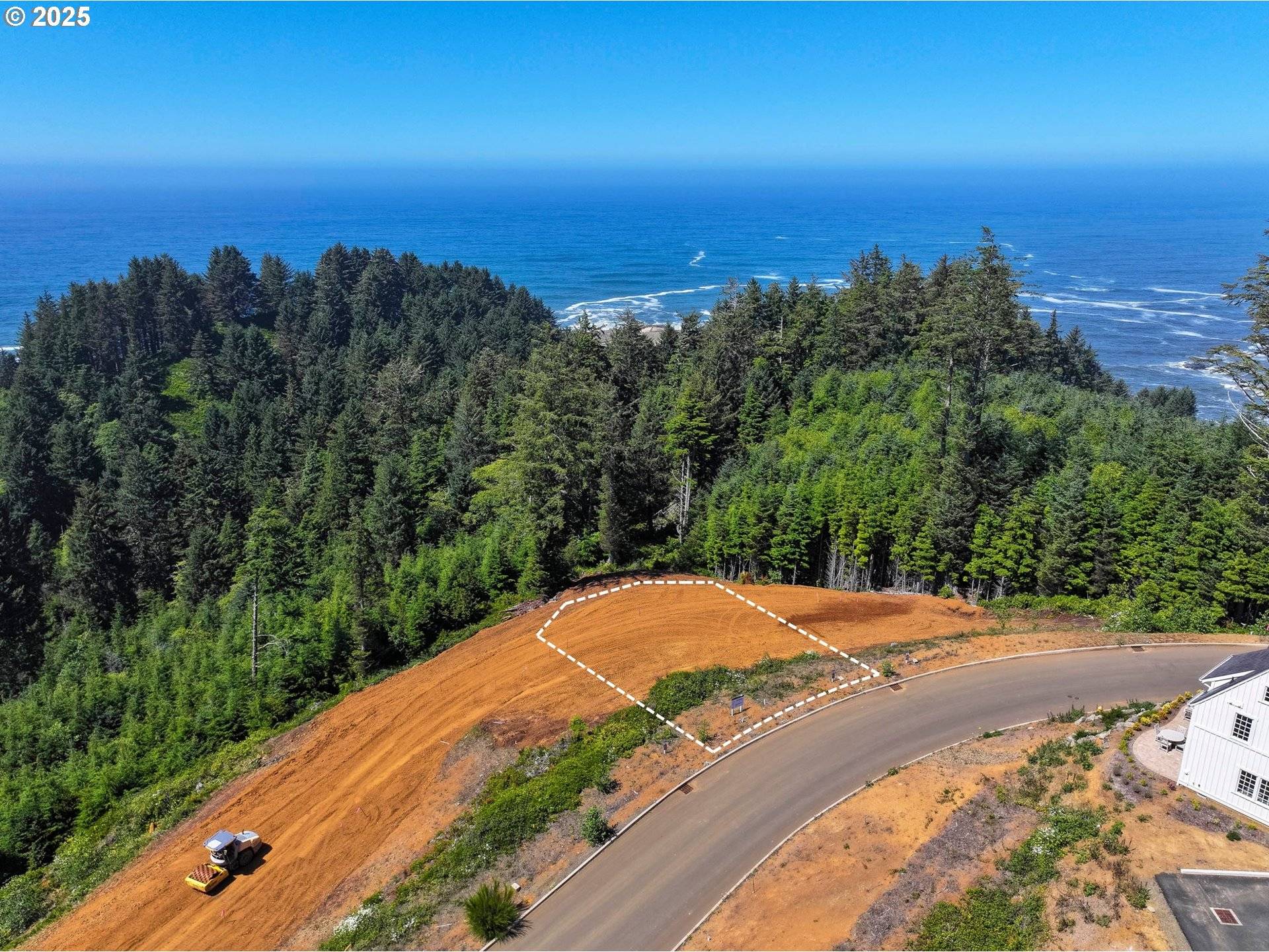 NE Lillian LN #2, Depoe Bay, OR 97341