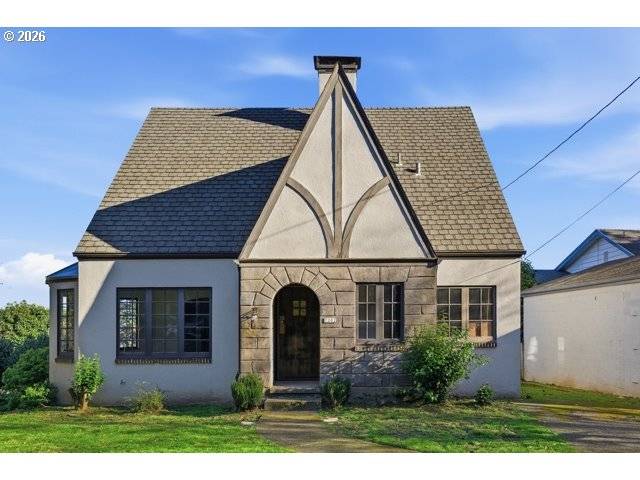 Portland, OR 97219,7202 S CORBETT AVE