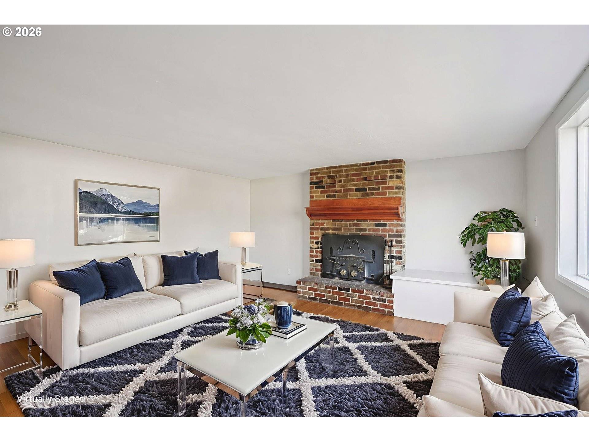 Portland, OR 97233,16810 E BURNSIDE ST