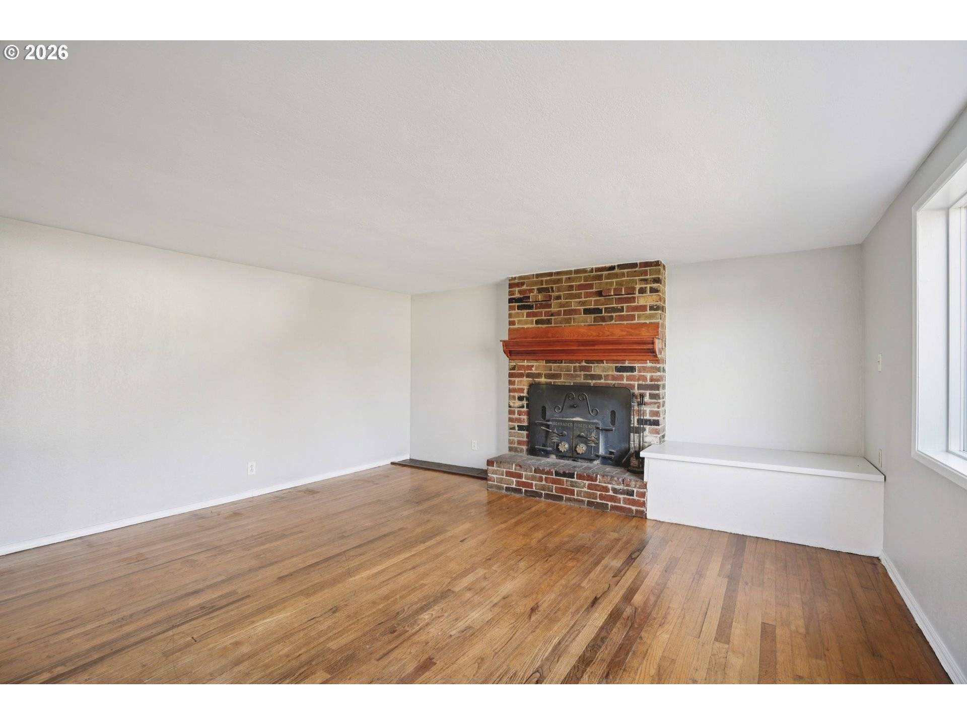 Portland, OR 97233,16810 E BURNSIDE ST