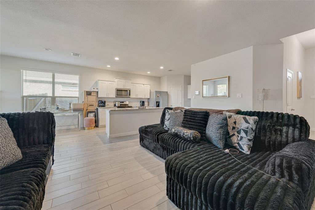 Fort Worth, TX 76036,4532 Fringetree Way