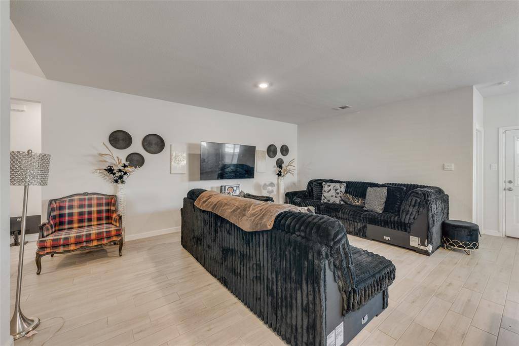 Fort Worth, TX 76036,4532 Fringetree Way