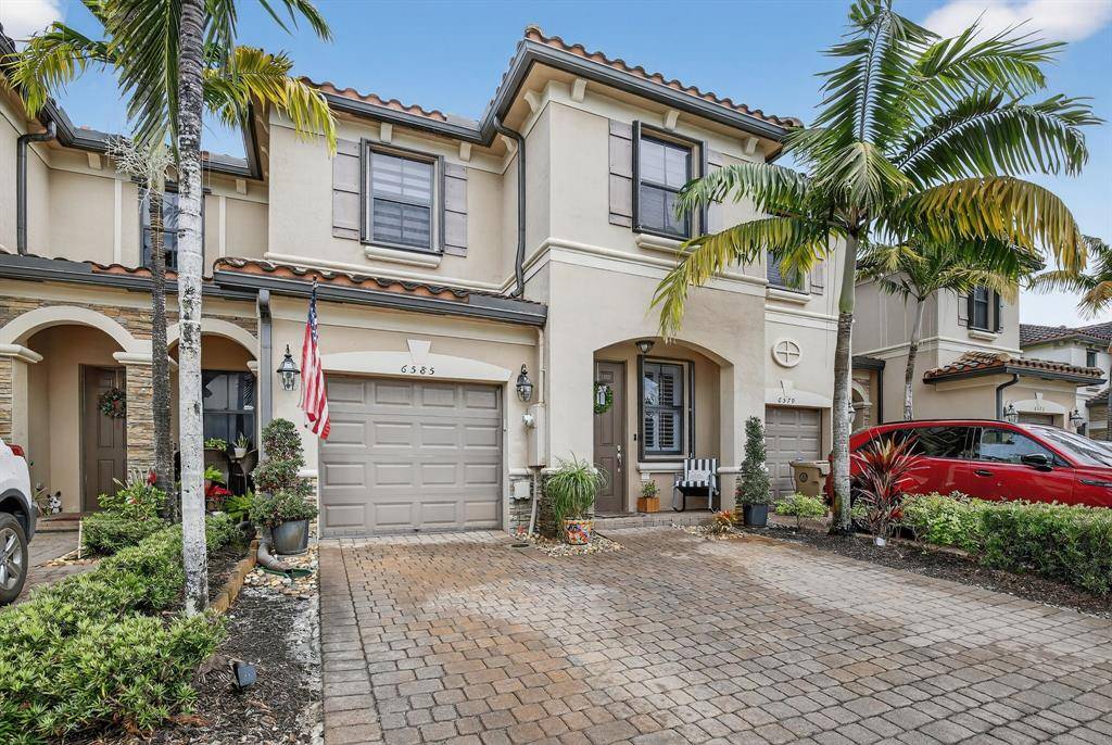 Davie, FL 33314,6585 N Anise Ct