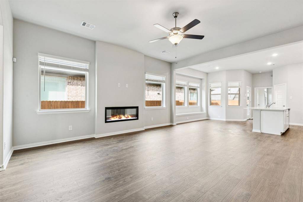 Heartland, TX 75114,4126 Beale Street