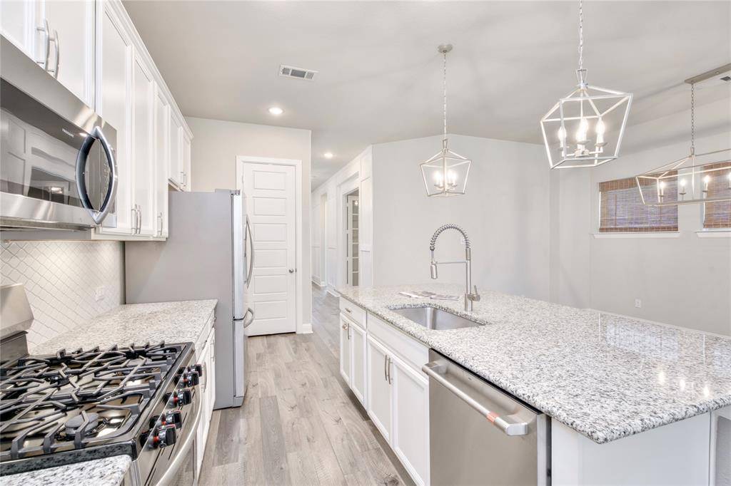 Oak Point, TX 75068,9513 Blue Stem Lane