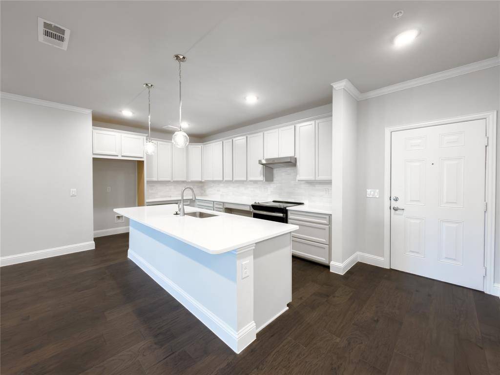 Allen, TX 75013,651 N Watters Road #4202