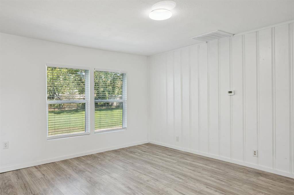 Terrell, TX 75160,303 N Delphine Street