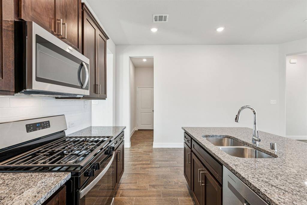 Anna, TX 75409,404 Portina Drive