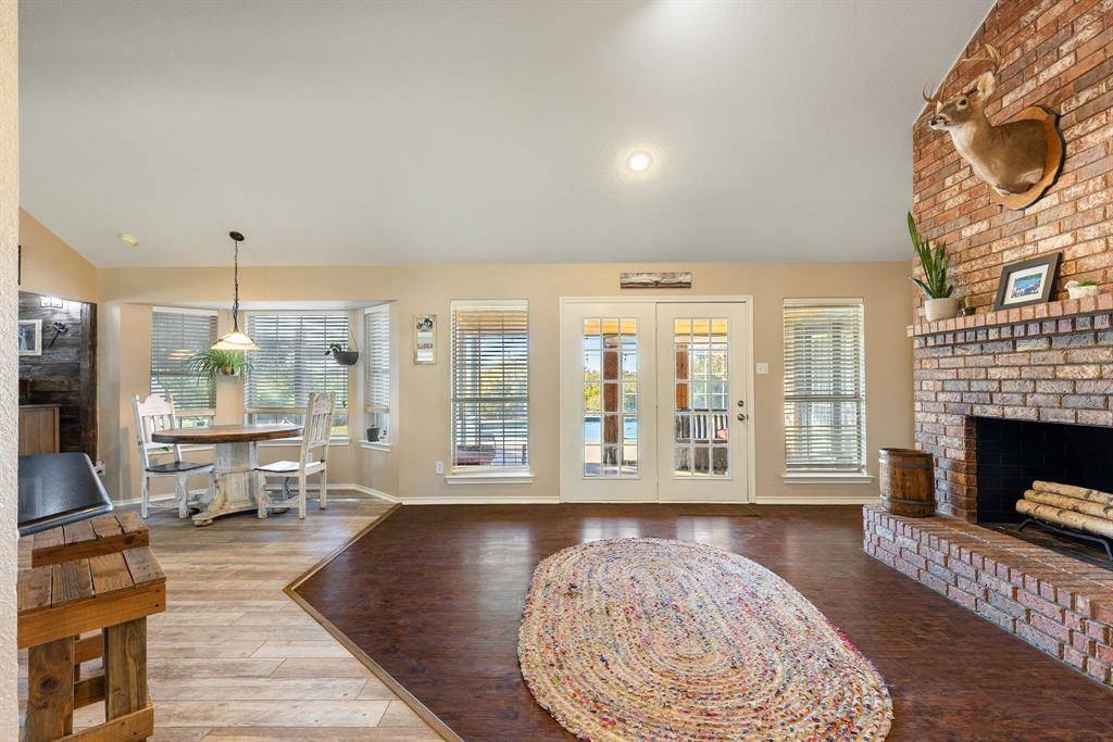 Leonard, TX 75452,742 County Road 5060