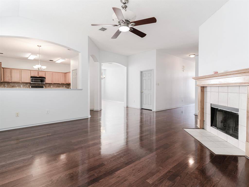 Arlington, TX 76001,1016 Bonanza Drive