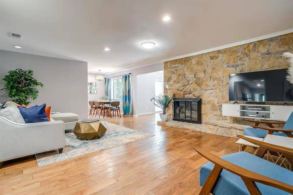 Irving, TX 75061,816 Glenview Drive