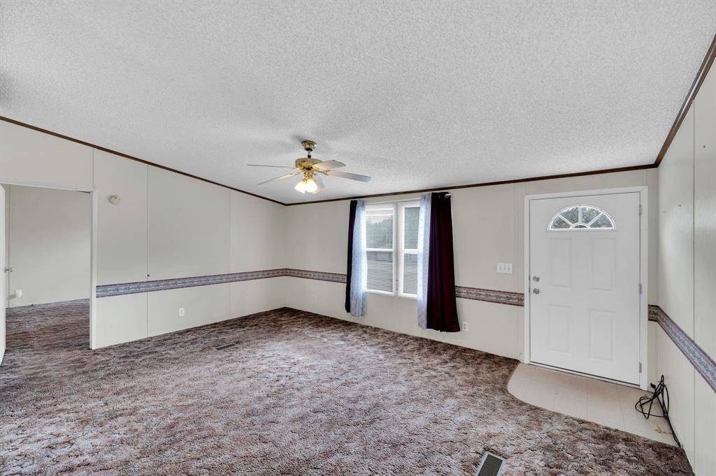 Waxahachie, TX 75167,310 Rocky Drive