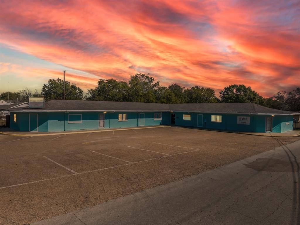 Waco, TX 76711,4306 Memorial Drive