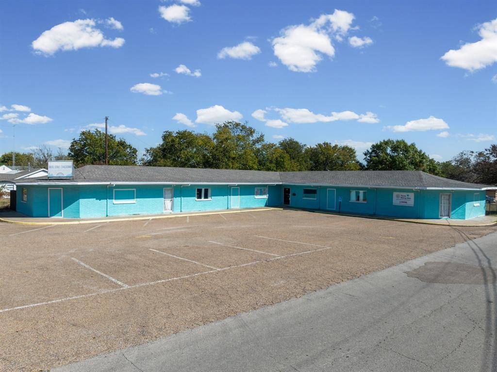 Waco, TX 76711,4306 Memorial Drive