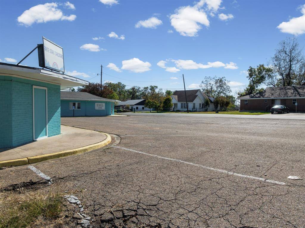 Waco, TX 76711,4306 Memorial Drive