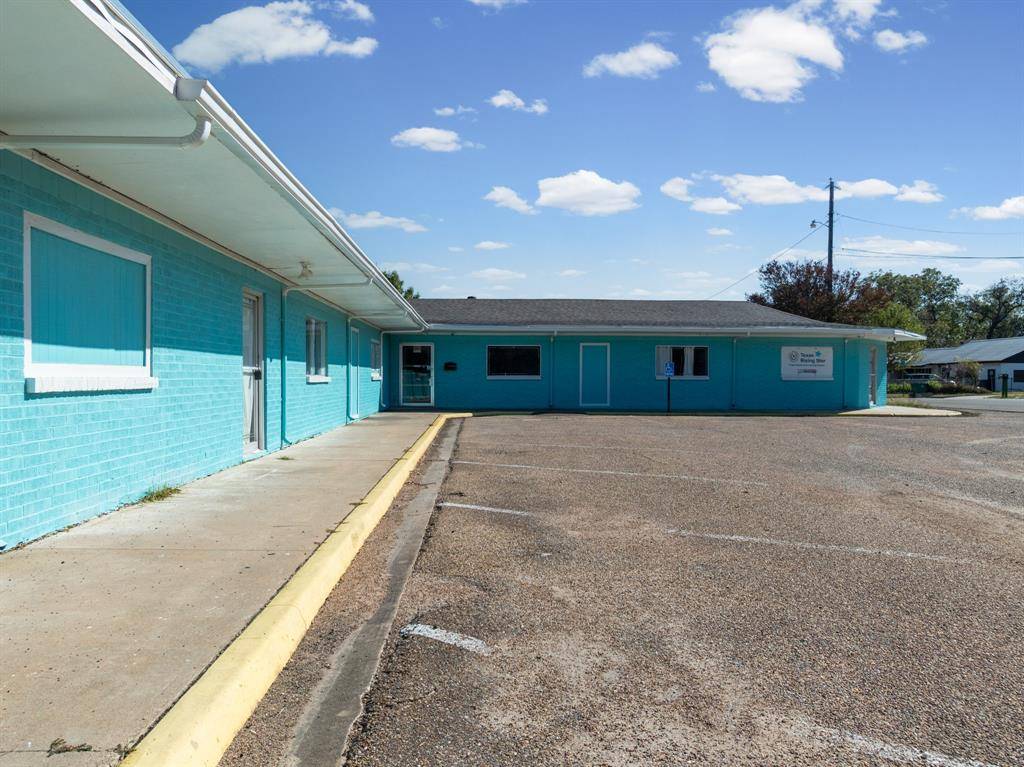 Waco, TX 76711,4306 Memorial Drive