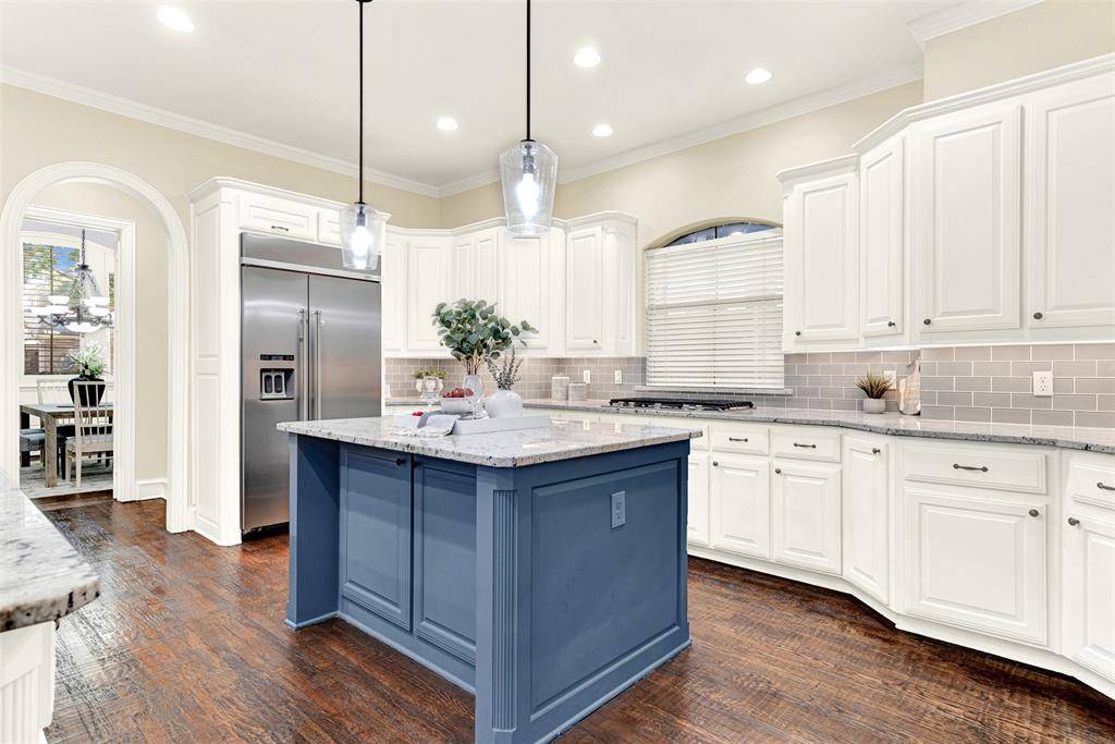 Plano, TX 75093,5045 SILVER LAKE Drive