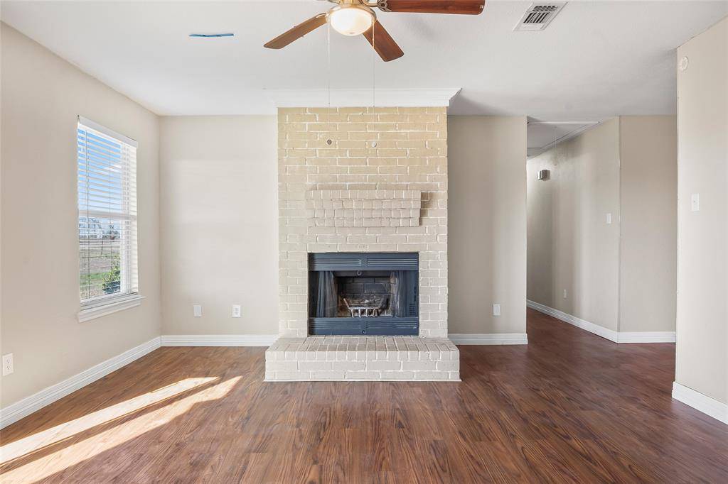 Sanger, TX 76266,396 Bobcat Road