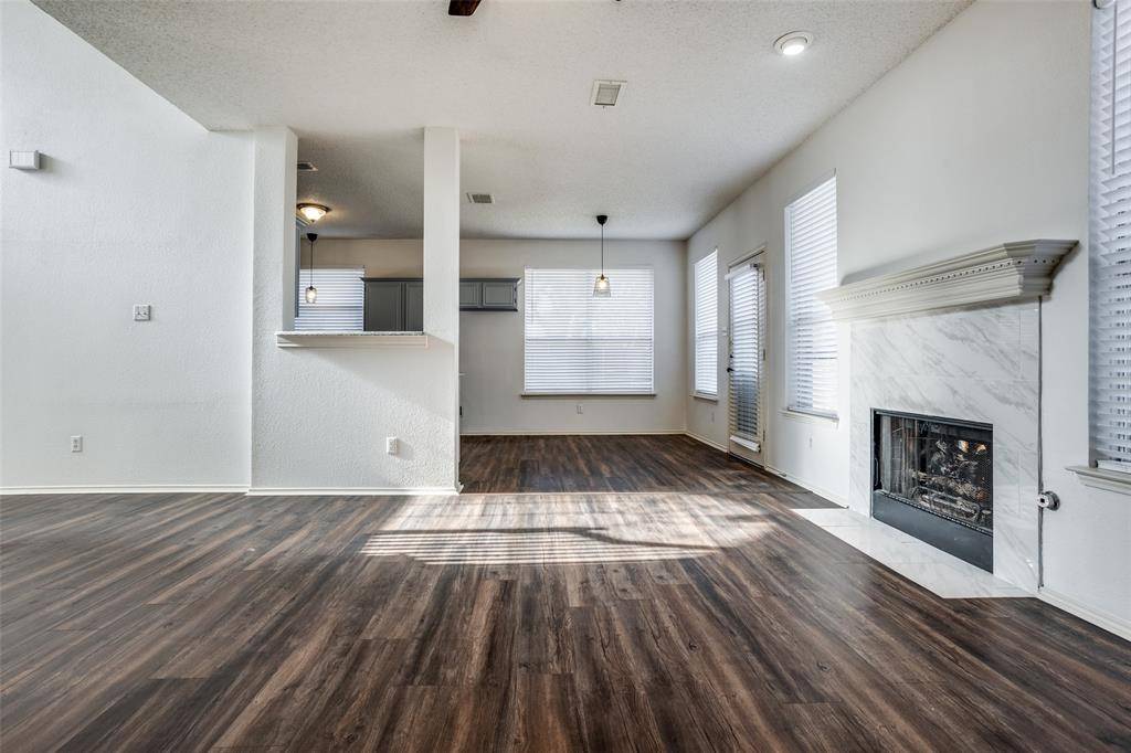 Plano, TX 75025,3901 Burnley Drive